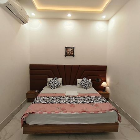 Hotel Modi Palace, Chanderi Mp Ngoại thất bức ảnh