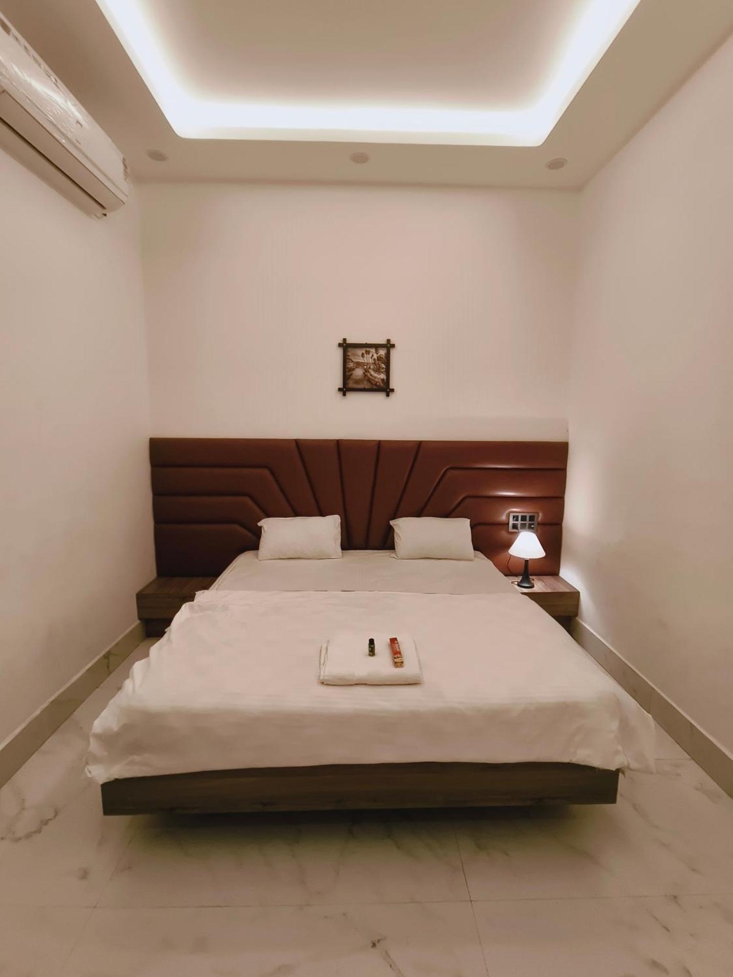 Hotel Modi Palace, Chanderi Mp Ngoại thất bức ảnh
