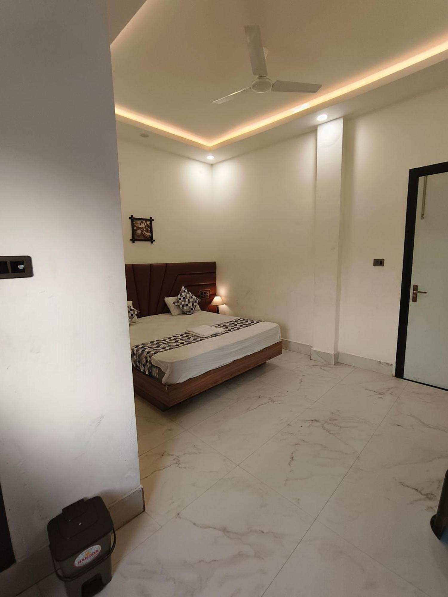 Hotel Modi Palace, Chanderi Mp Ngoại thất bức ảnh